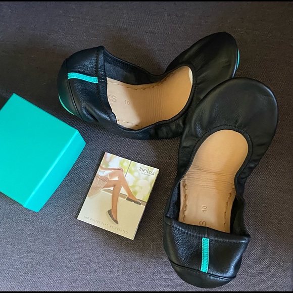 Tieks by Gavrieli Shoes - Brand New Tieks Black size 10 never worn